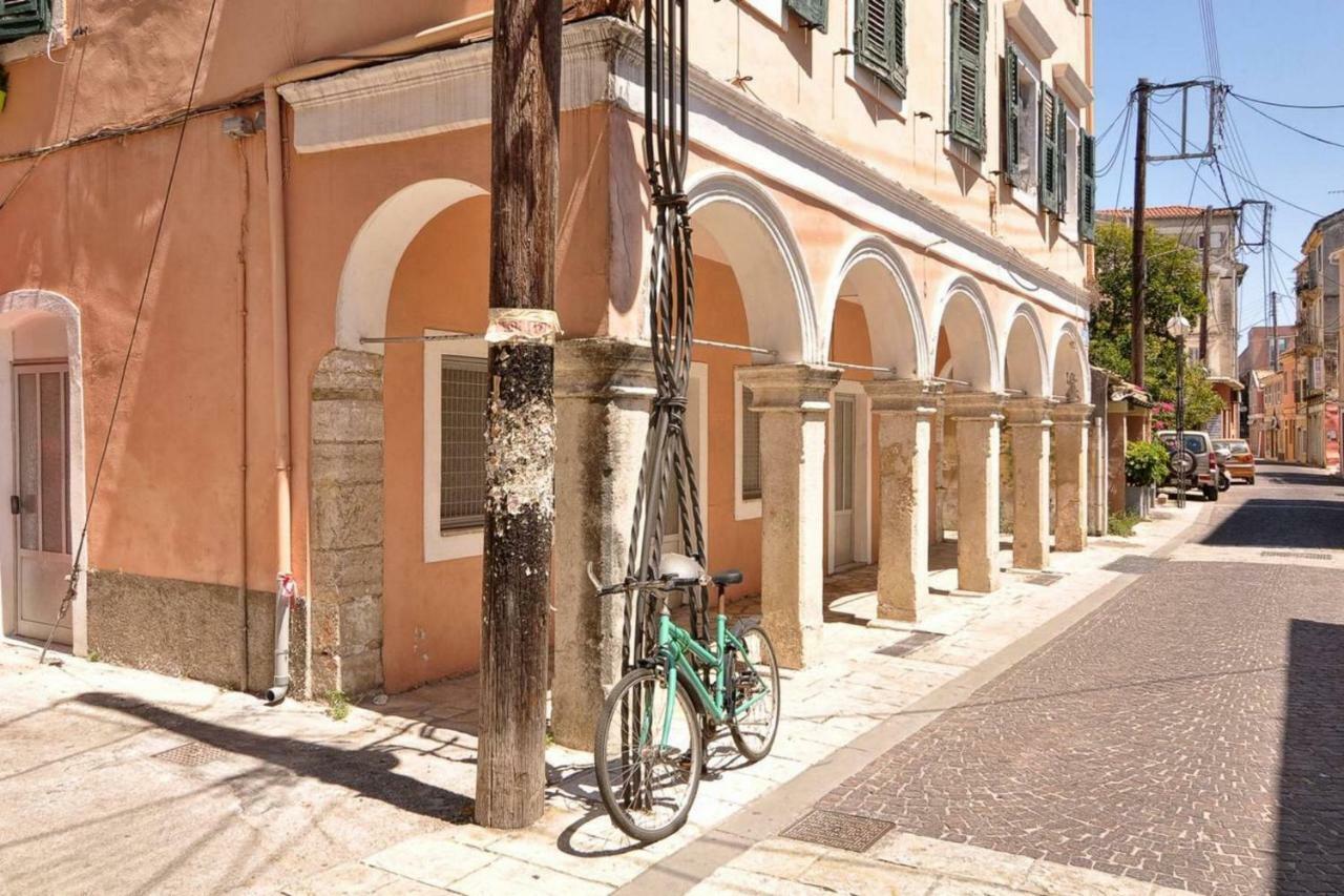 Studios Costas Mantouki Exterior foto